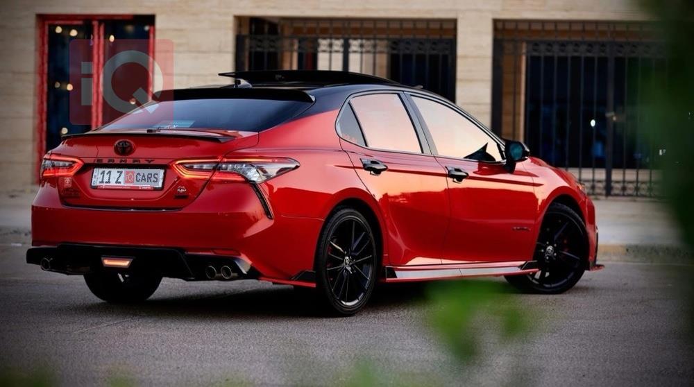 تۆیۆتا کامری